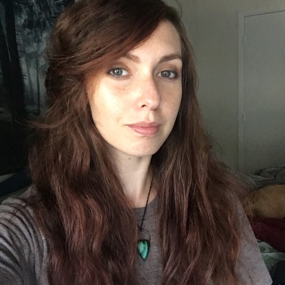 Meet your Posher, Catherine - Picture 1 of 8